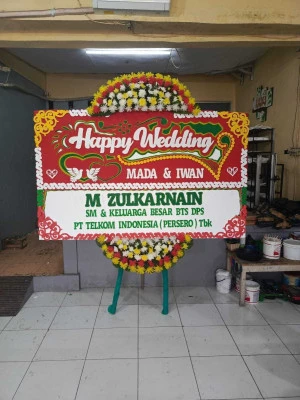 Papan Bunga di Gedung Pewayangan Kautaman